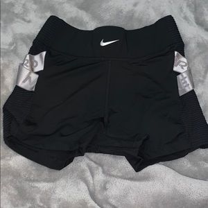 Nike Aeroadapt Shorts